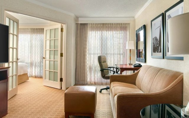 1 Bedroom Suite