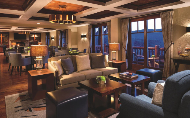 Standard Double Club room