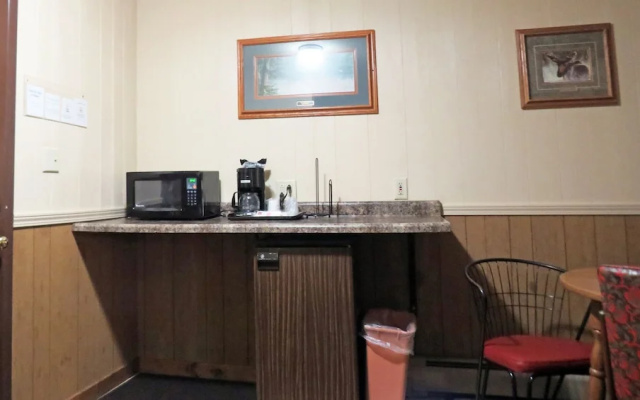 Standard Suite