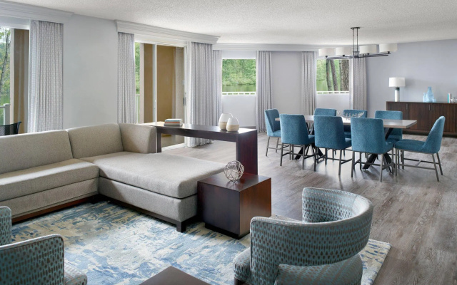 Suite with balcony