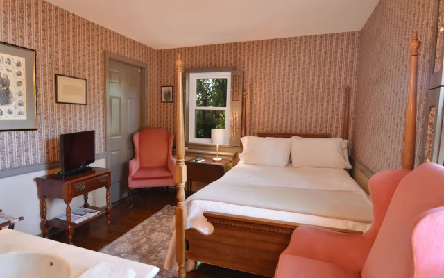 Standard Suite