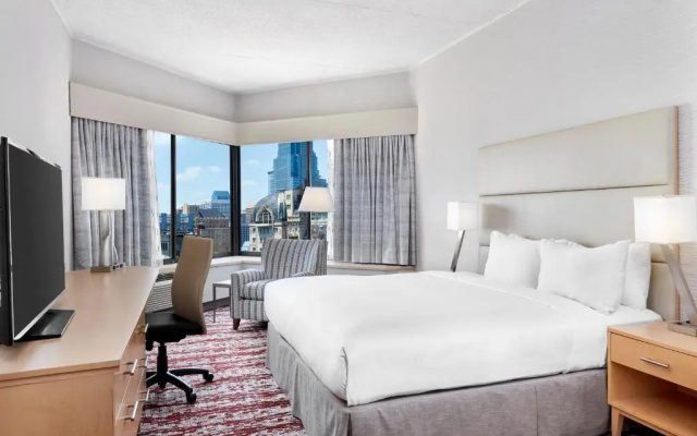 Standard room with city view