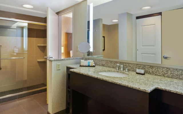 2 Bedrooms Double Suite