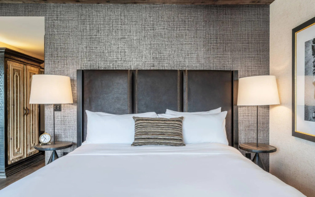 Deluxe Double room with garden view