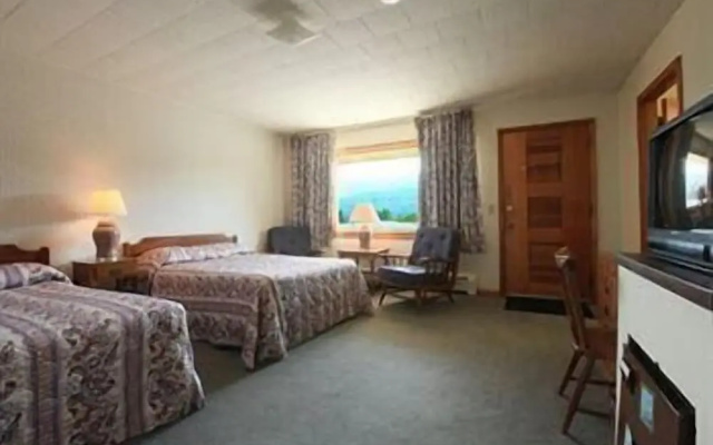 Deluxe Quadruple room