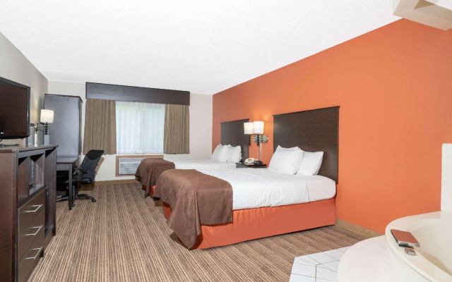 Quadruple Suite