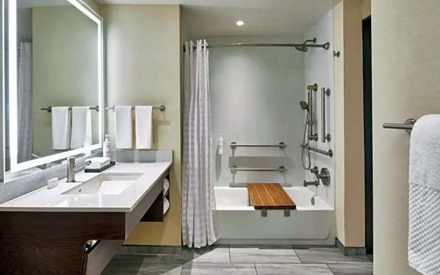 Mobility Accessible Double Studio