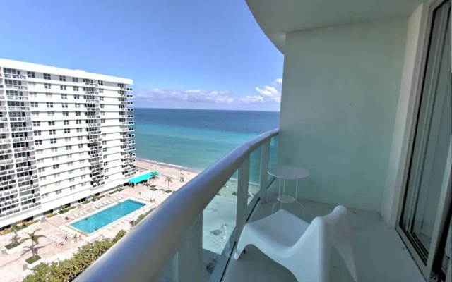 1 Bedroom Presidential Apartment with ocean view
