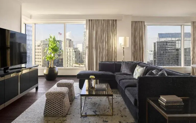 Standard Suite