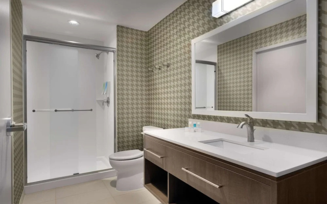1 Bedroom Suite