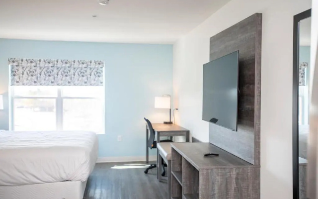 Deluxe Suite