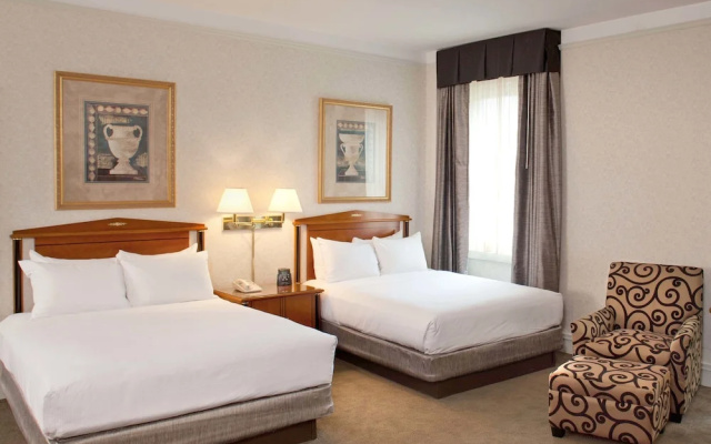 Deluxe Quadruple room
