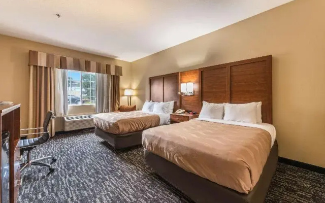 Standard Quadruple room