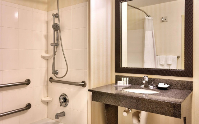 2 Bedrooms Double Suite