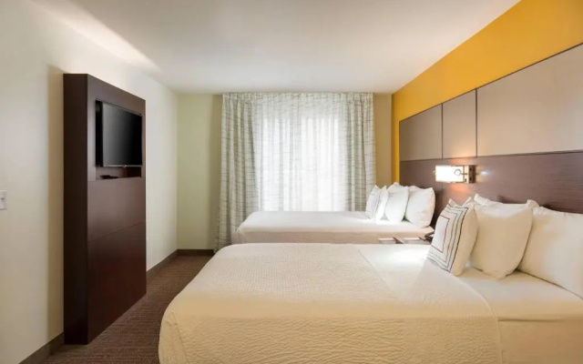 2 Bedrooms Suite
