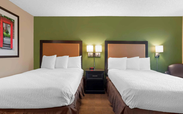 Quadruple Suite