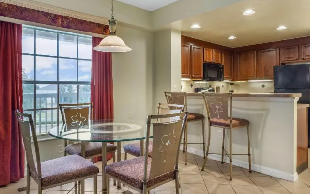 Deluxe Double Suite with balcony