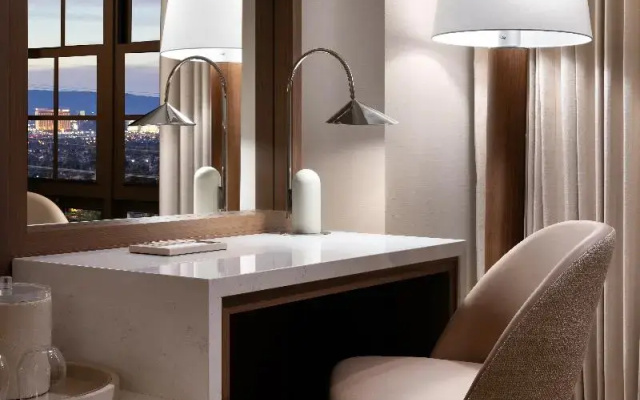 Standard Double room with view