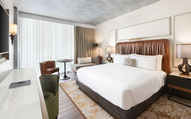 Standard Double room with water view