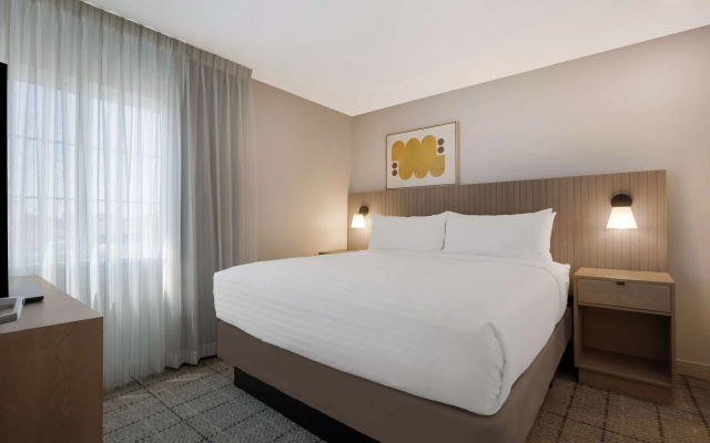 1 Bedroom Double Suite