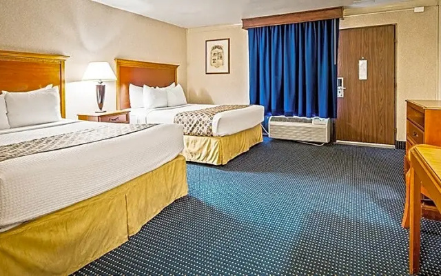 Sextuple Suite