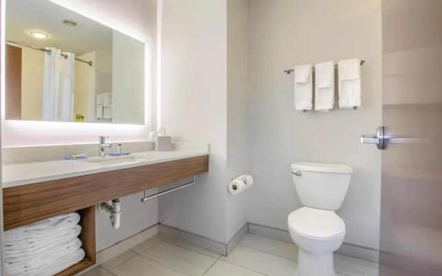 Deluxe Double Suite