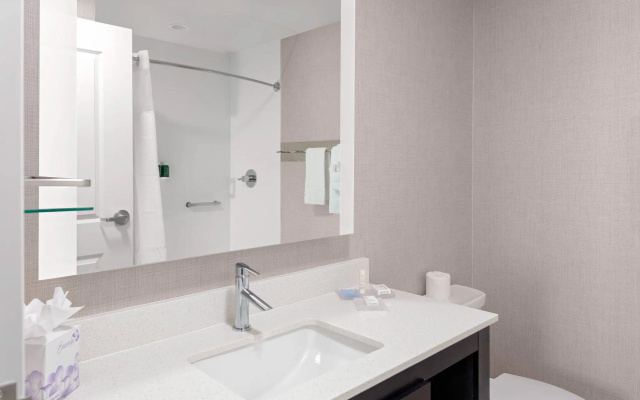 2 Bedrooms Suite
