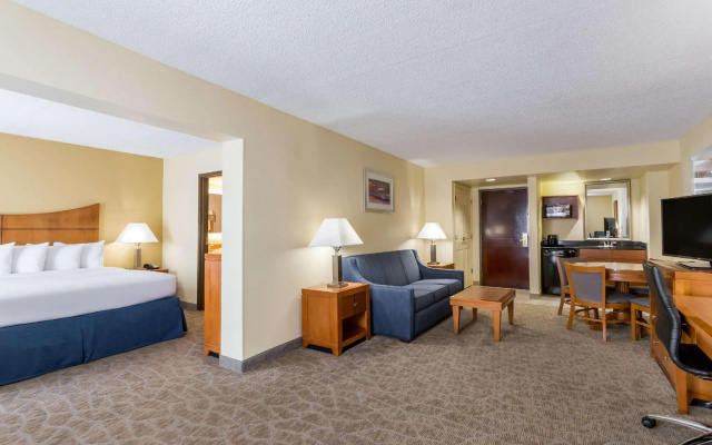 Double Suite