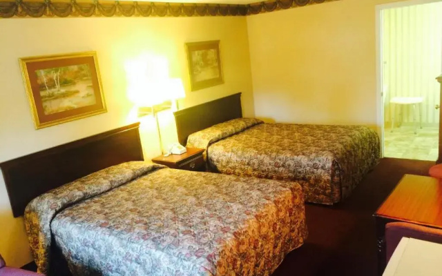 Standard Quadruple room