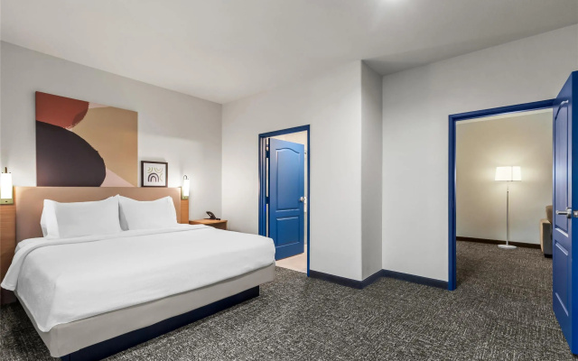 Double Suite