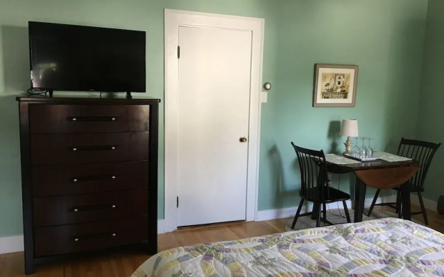 Deluxe Double room with courtyard view