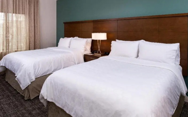2 Bedrooms Double Suite