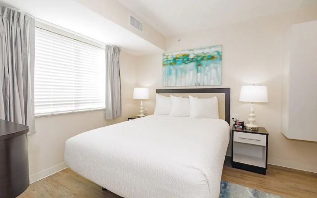 1 Bedroom Suite with balcony