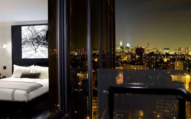 Standard Penthouse room