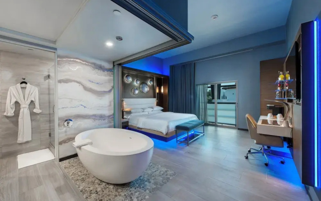 Standard Double room with courtyard view