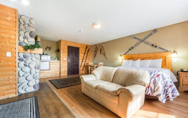 Double Suite