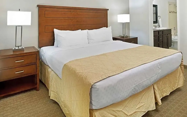 3 Bedrooms Standard Sextuple room