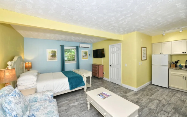 Siesta Double Suite