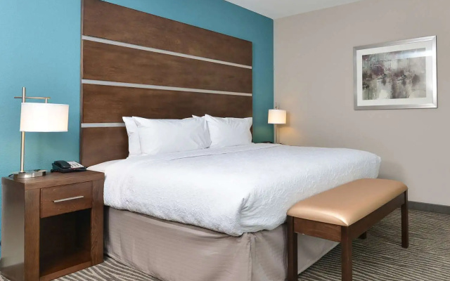 Standard room with river view