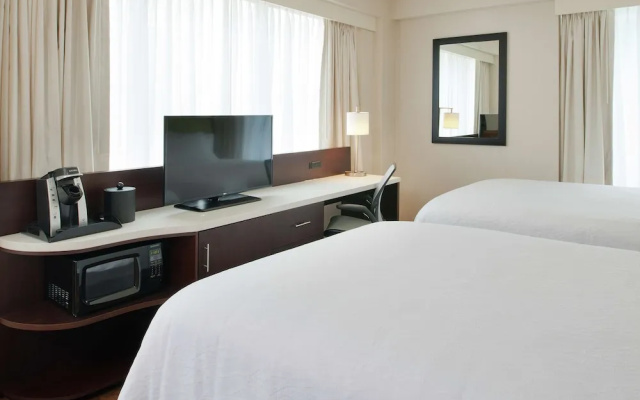 Corner Quadruple room