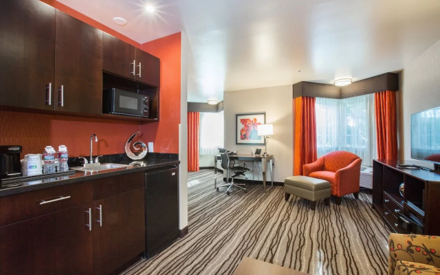 Double Suite