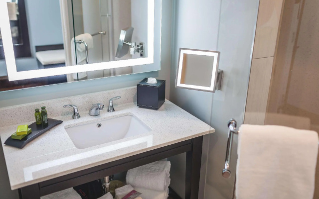 Double room with city view