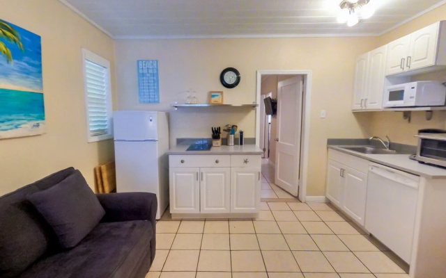 1 Bedroom Double Suite