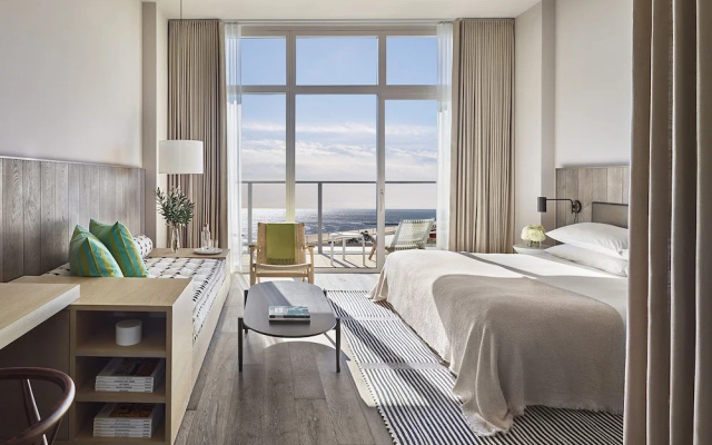 Standard Penthouse room