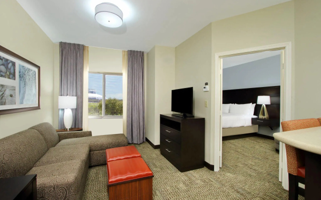 1 Bedroom Double Suite
