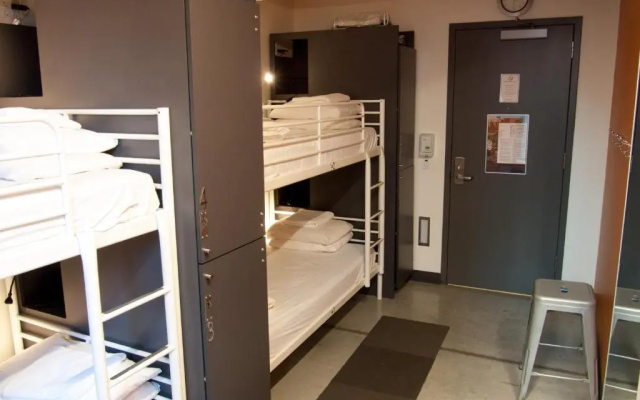 Bed in Dorm