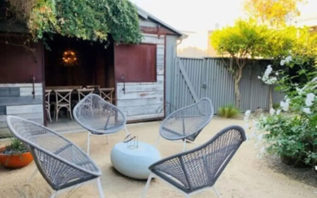 Bungalow