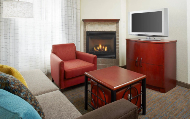 2 Bedrooms Suite
