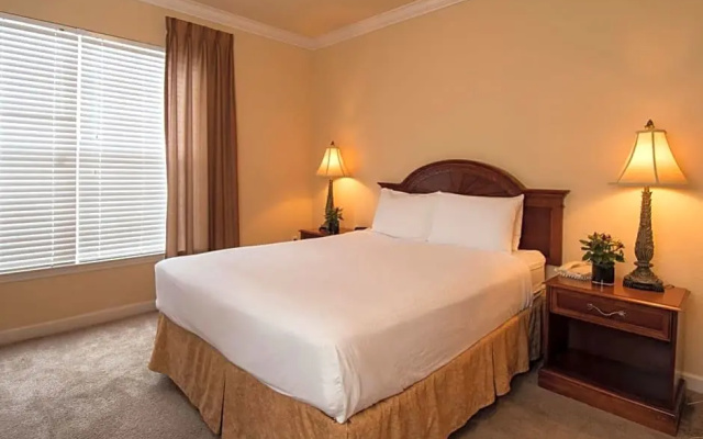 2 Bedrooms Suite