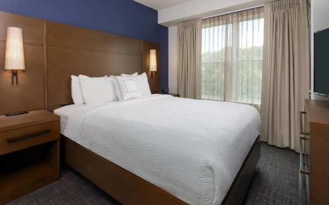 1 Bedroom (2 room) Double Suite